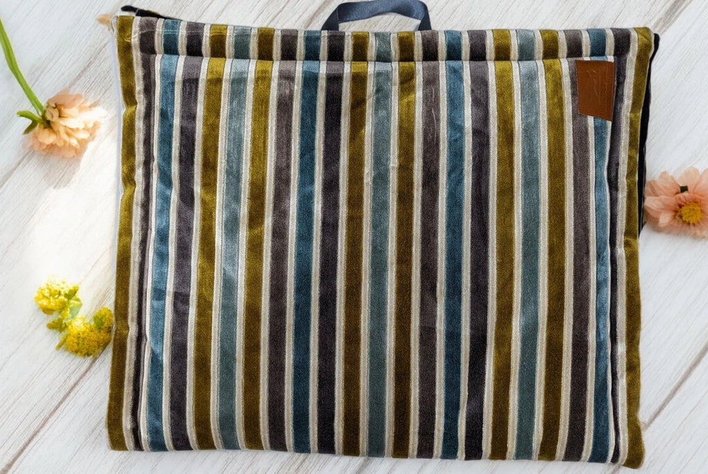 Thunder Tails Retro Dog Mats