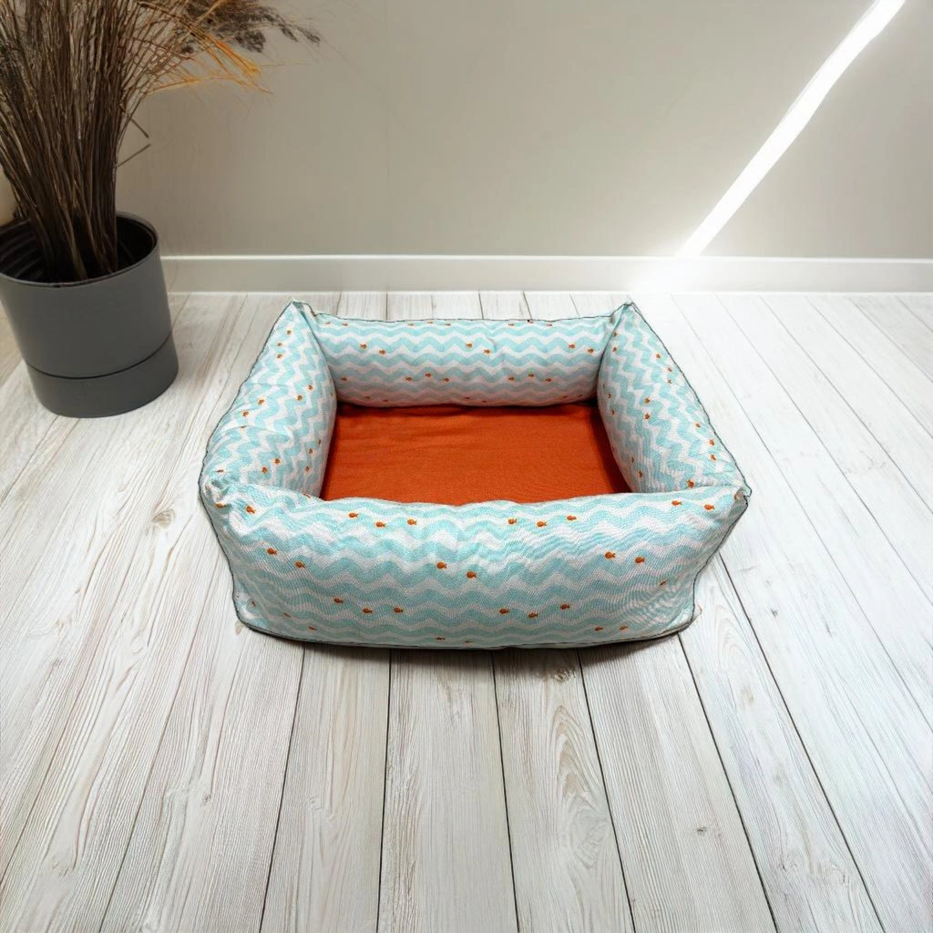 Thunder Tails Underwater Sofa Dog Beds- Fishes