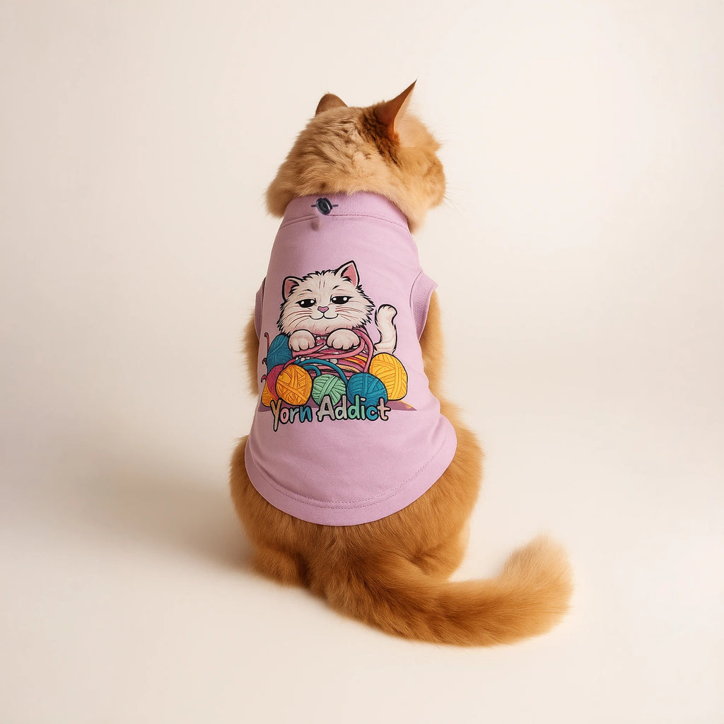 Thunder Tails Yarn Addict T-shirt